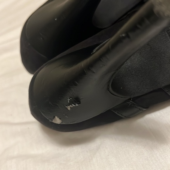 Fergalicious by Fergie, Close Toe, Three Strap Heels, Black, Size 9.5 - Picture 11 of 11